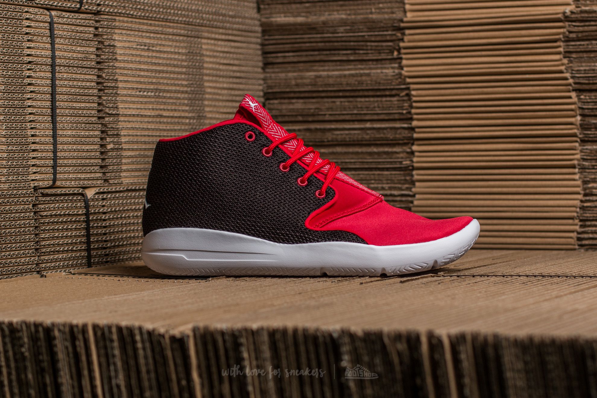 Nike Air Jordan Eclipse Chukka Gym Red Black White Men\'s 12.5 Shoes 881453-600 Nike Air Jordan Eclipse University Red White Black 724010  main image 4