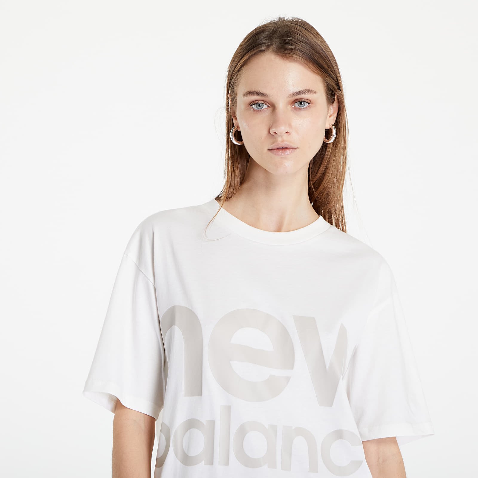 Magliette New Balance Athletics Out of Bounds Tee UNISEX Sea Salt Heather