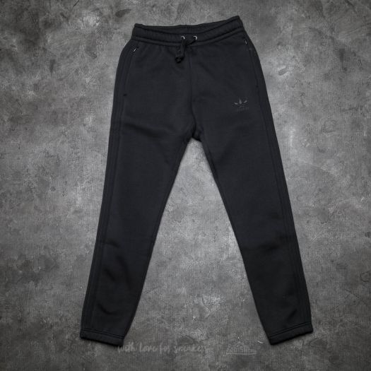 adidas trefoil sweatpants