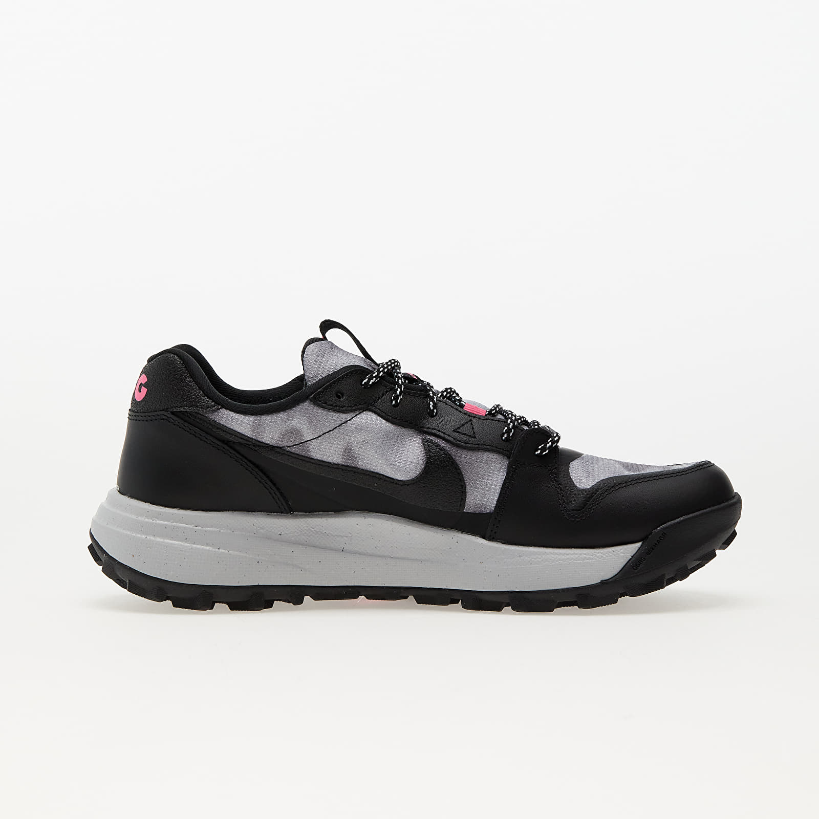 Herren Sneaker und Schuhe Nike ACG Lowcate SE Black Black Hyper Pink Wolf Grey Footshop