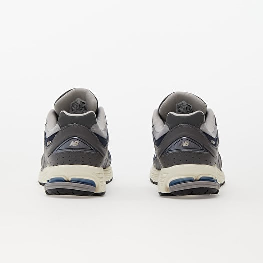 New balance store x90rla