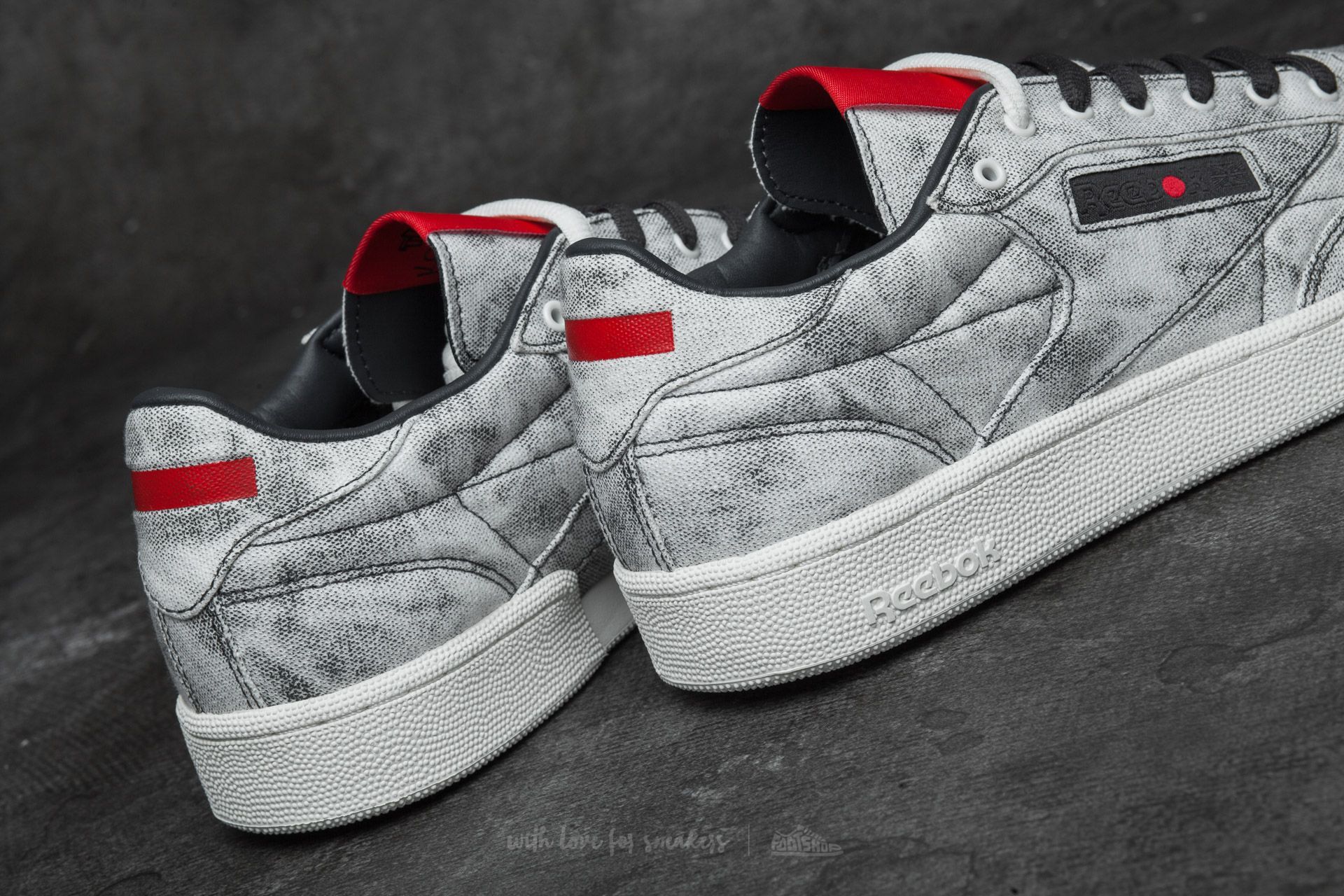 Kids' sneakers and shoes Reebok x Kendrick Lamar Club C Junior White/ Coal/ Scarlet