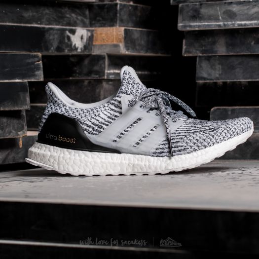 Ultra boost 2025 oreo 4.0 footlocker