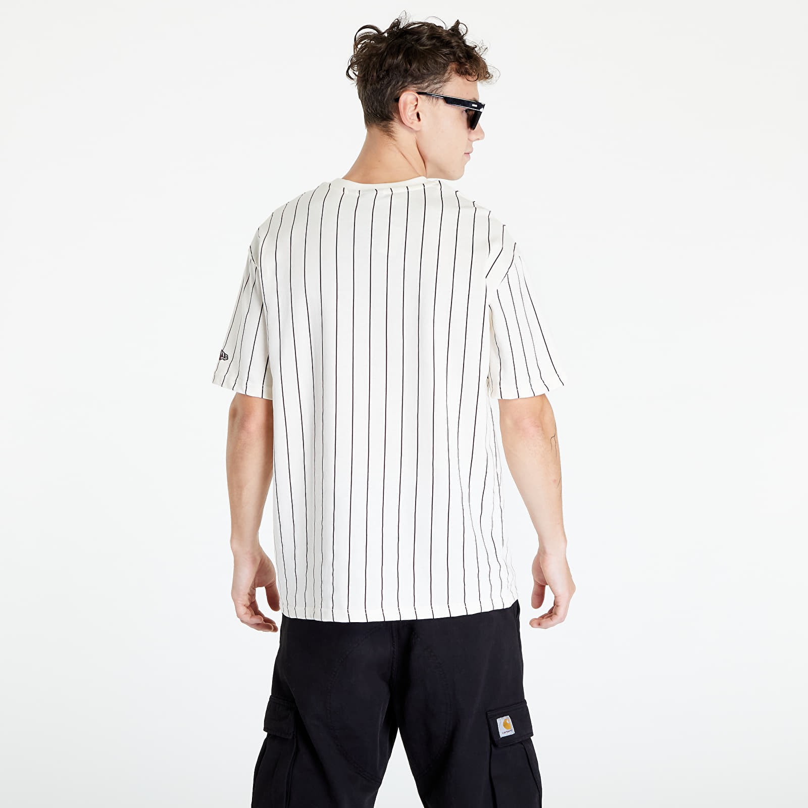 T-särgid New Era Oversized Pinstripe Tee Off White/ Maron