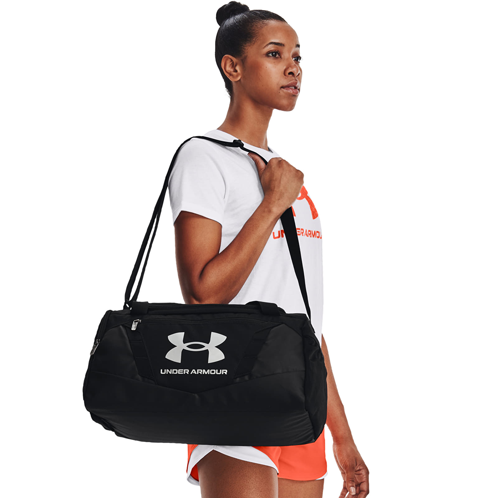 Crossbody bags Under Armour Undeniable 5.0 Duffle Xs Black/ Black/ Metallic Silver