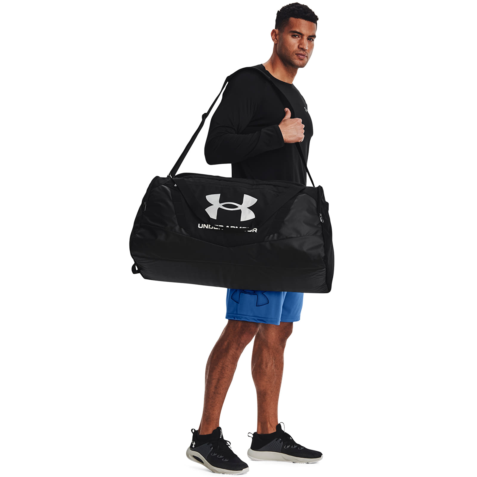 Crossbody bags Under Armour Undeniable 5.0 Duffle Lg Black/ Black/ Metallic Silver