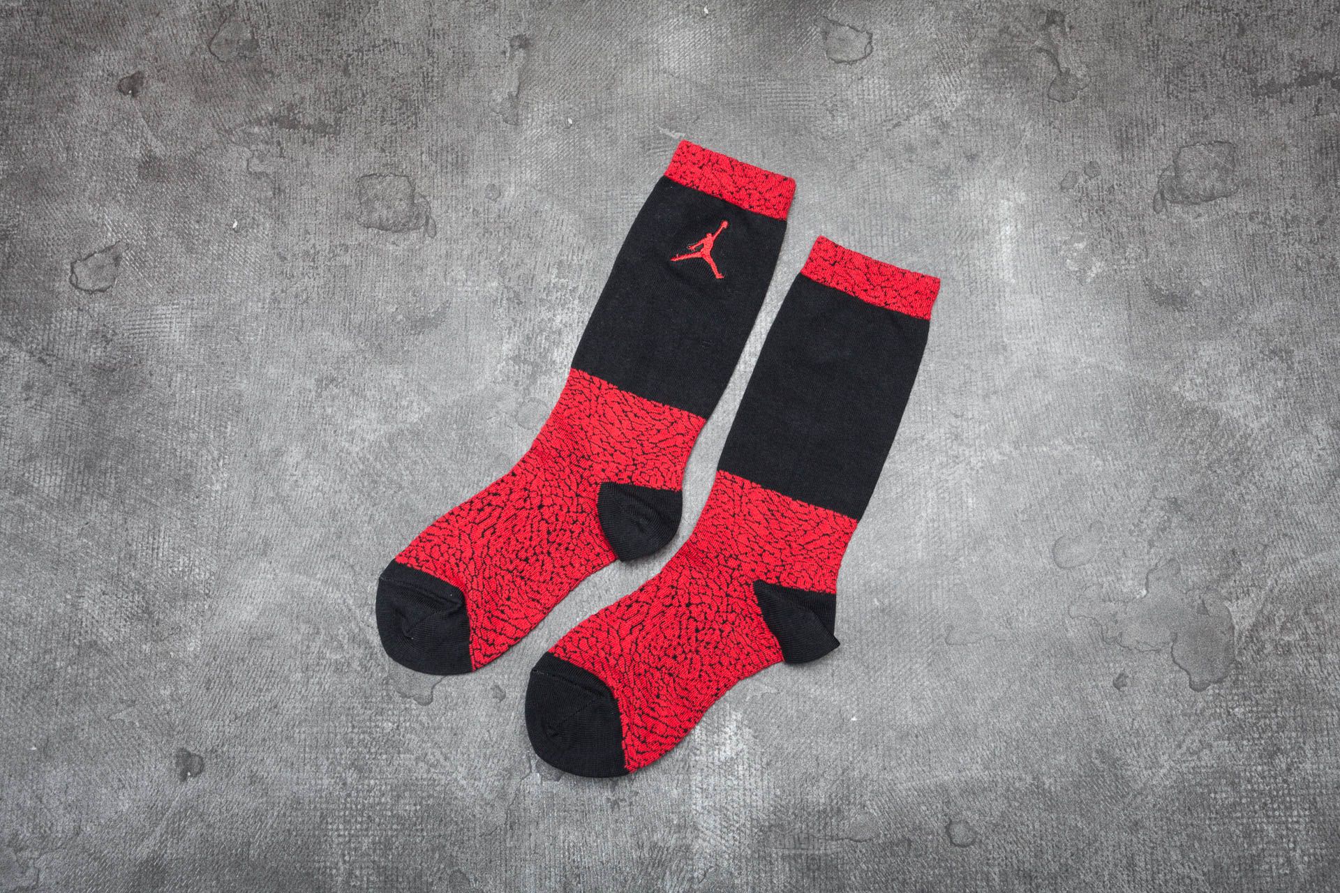 black and red air jordan socks