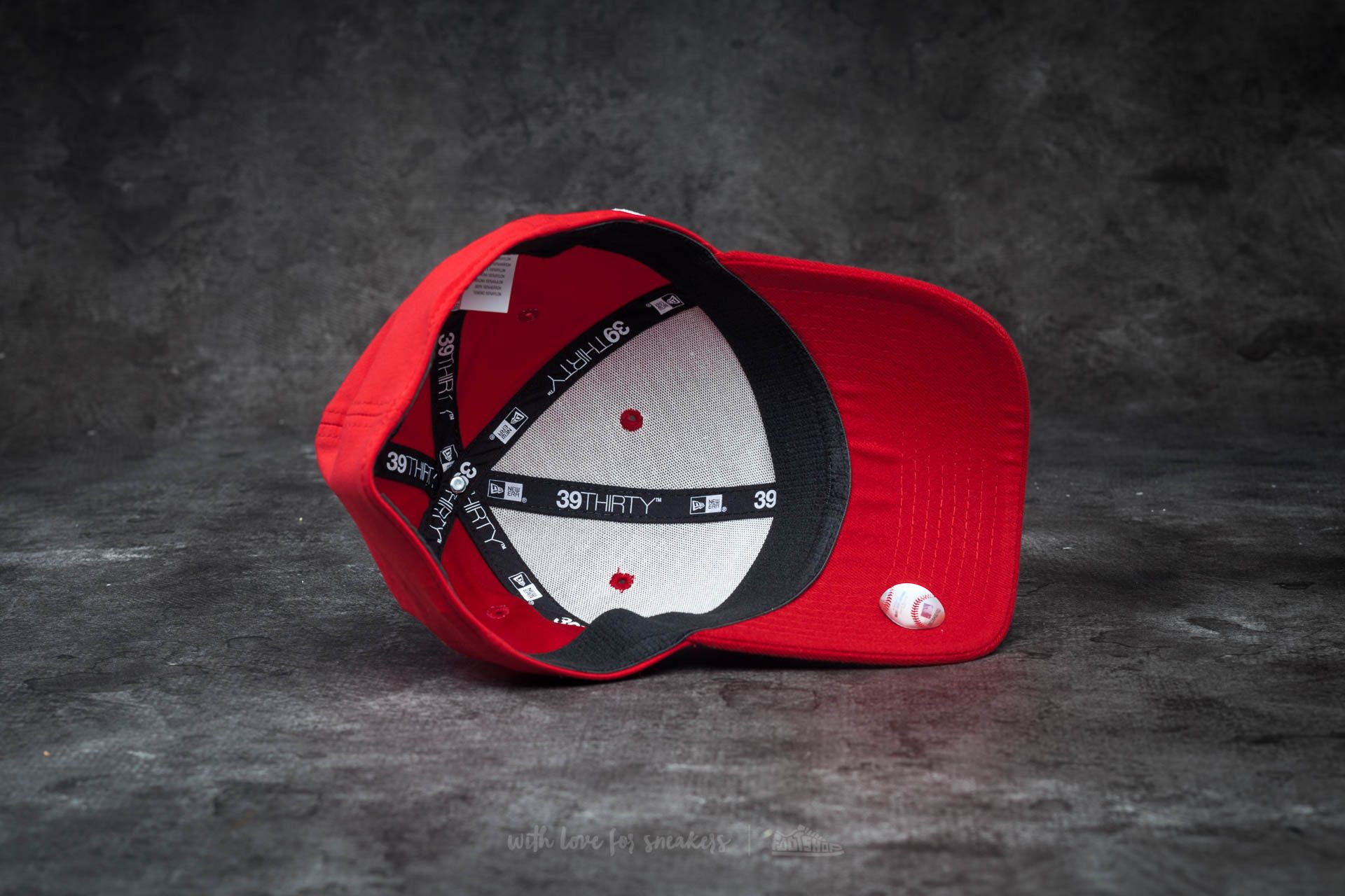 Fitted baseball sapka sapka New Era 39Thirty Nylon Mix Stretch New York Yankees Red