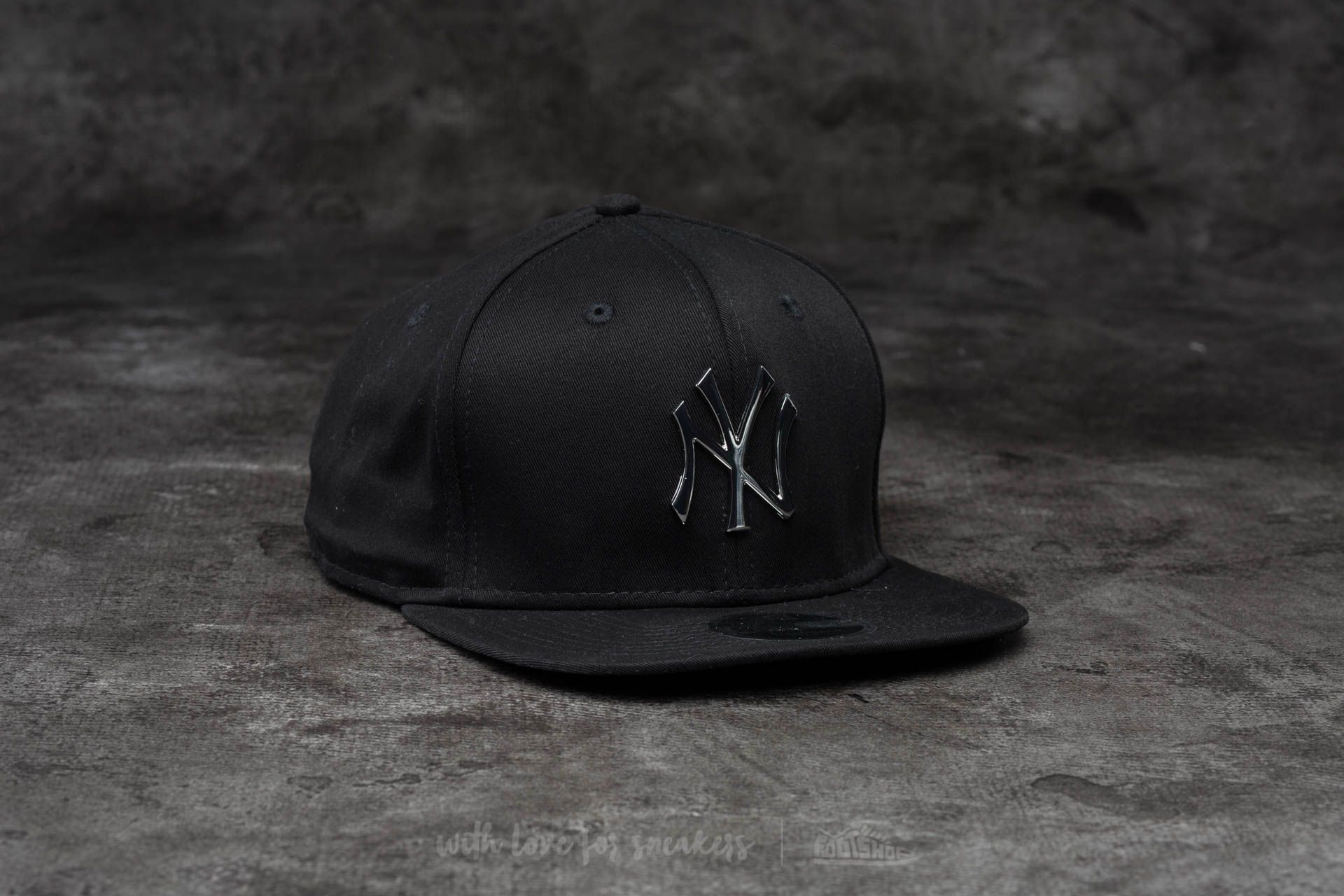 Gorras New Era 9Fifty MLB Metal Badge Black