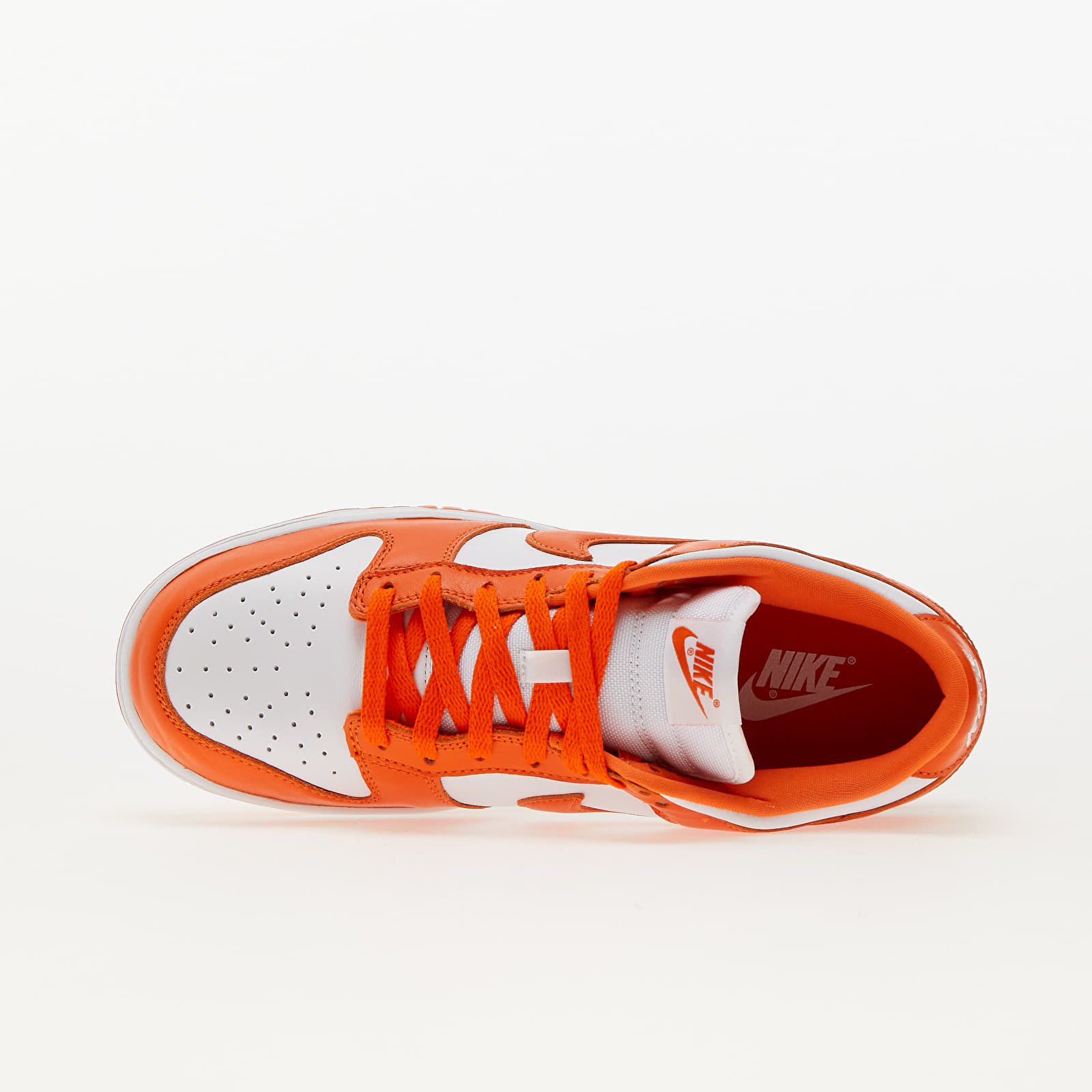 Orange low top nikes outlet