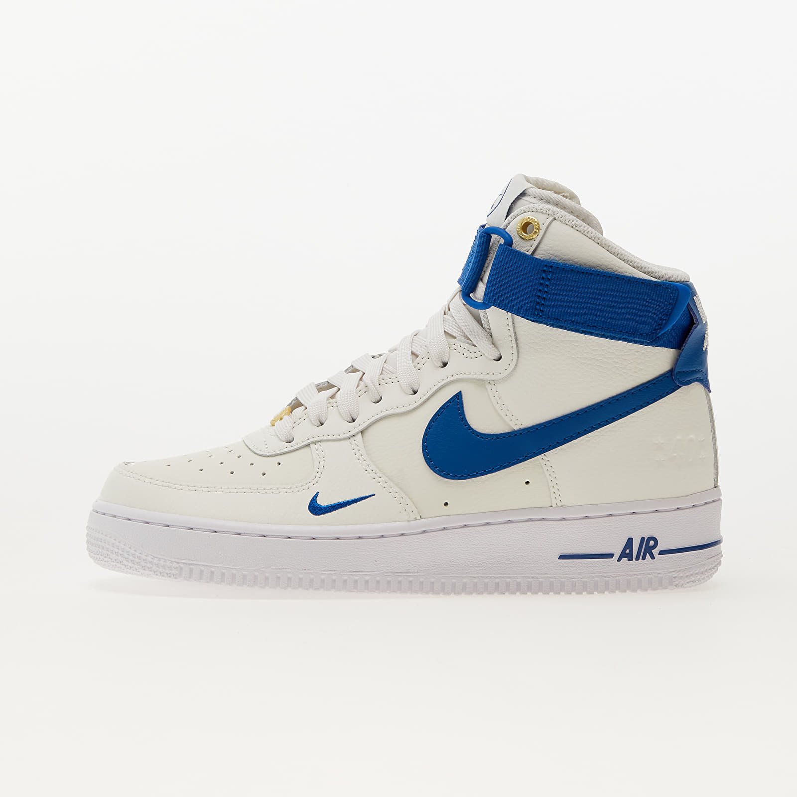 Women s shoes Nike W Air Force 1 High SE Sail Blue Jay White