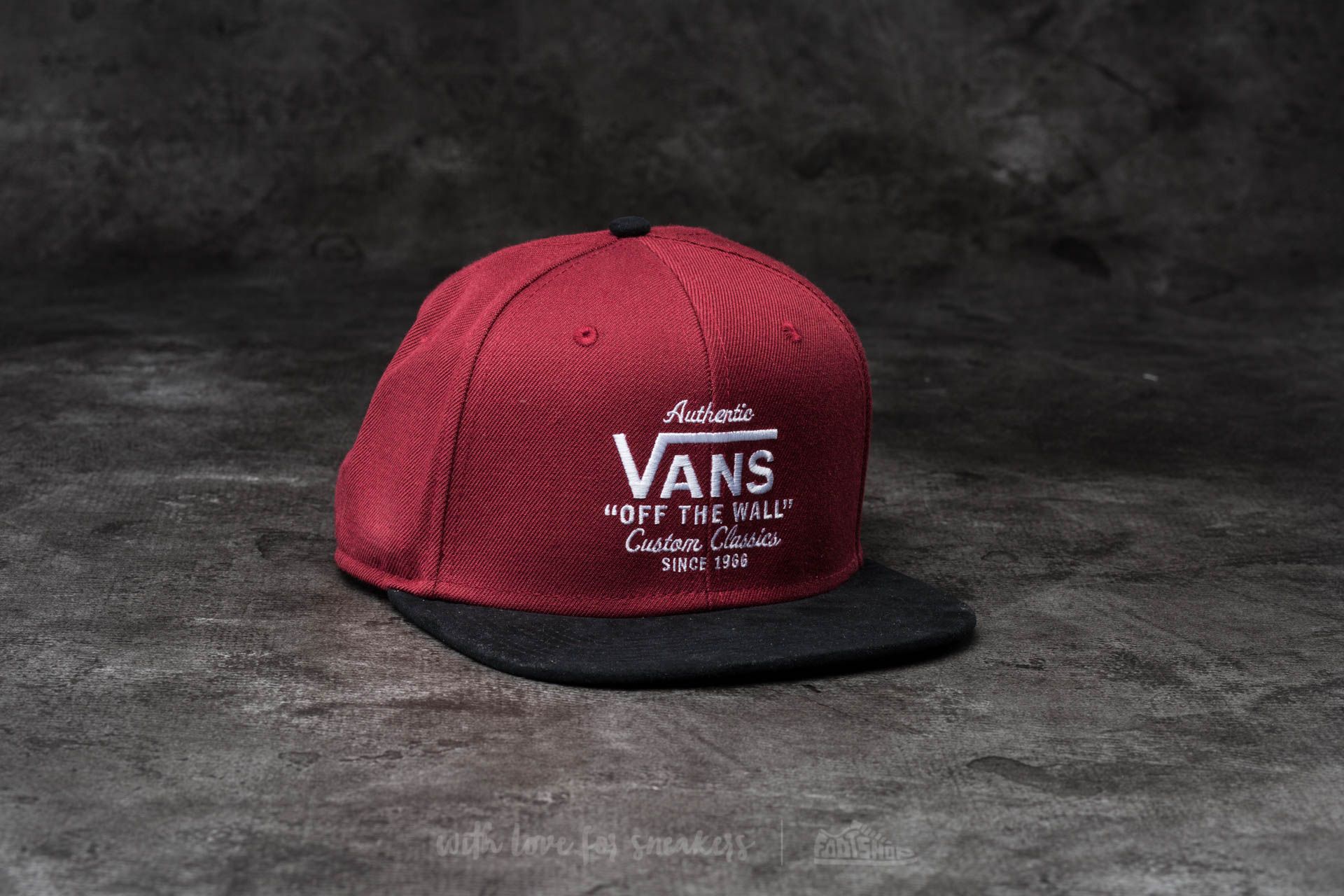 Caps Vans Authentic Snapback Rhubarb-Black