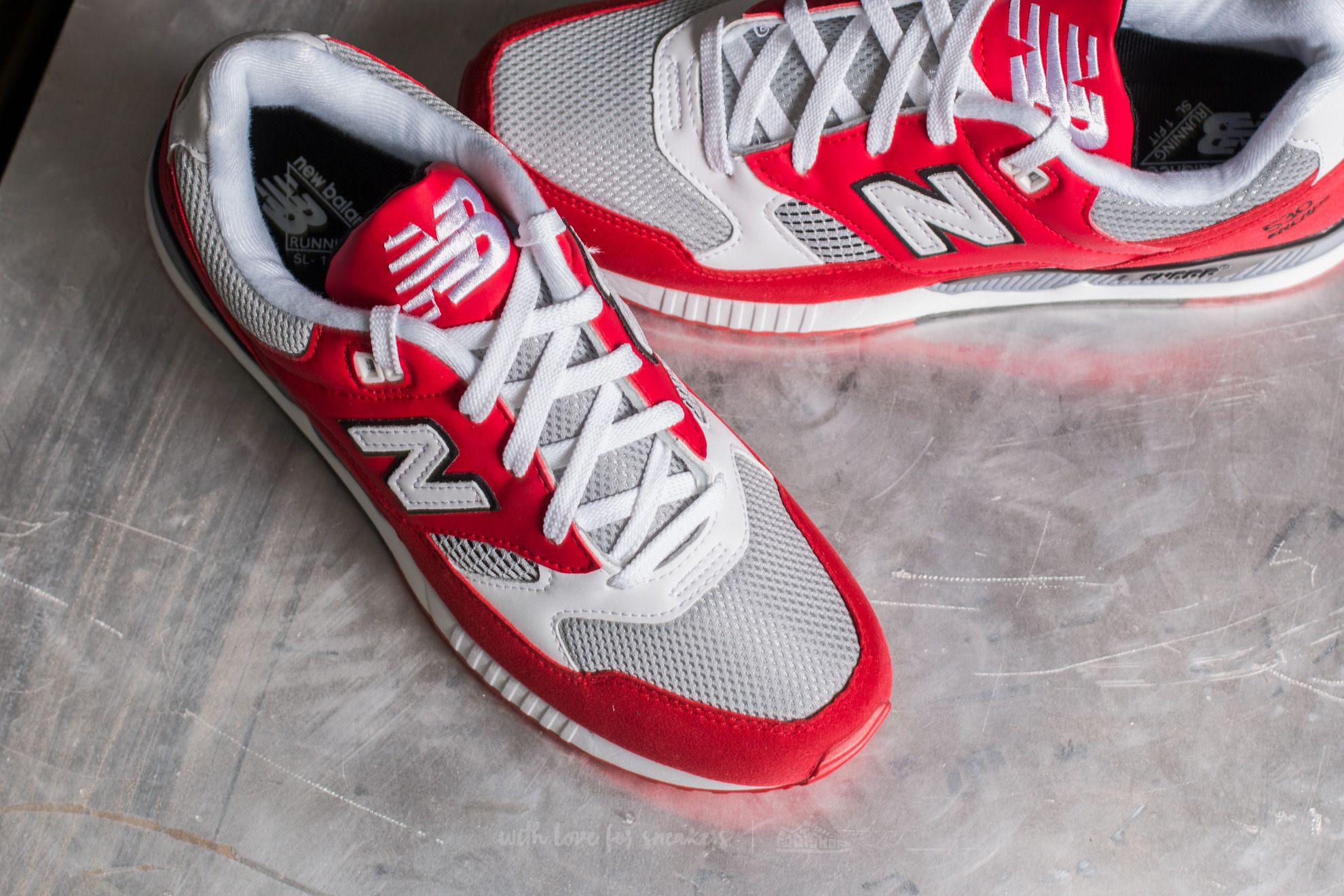 Herren Sneaker und Schuhe New Balance M530CVA Red/ Grey/ White