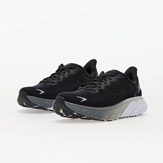 Hoka one one m arahi store
