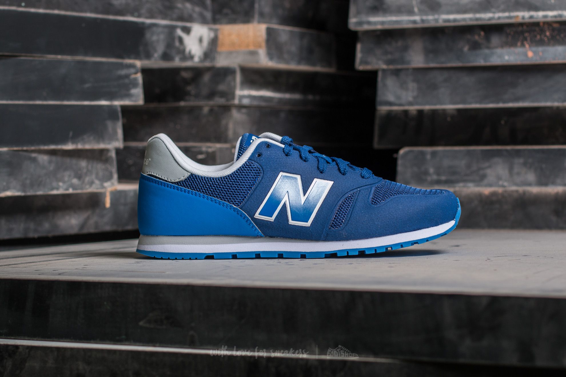 Sapatos de mulher New Balance 373 Royal Blue