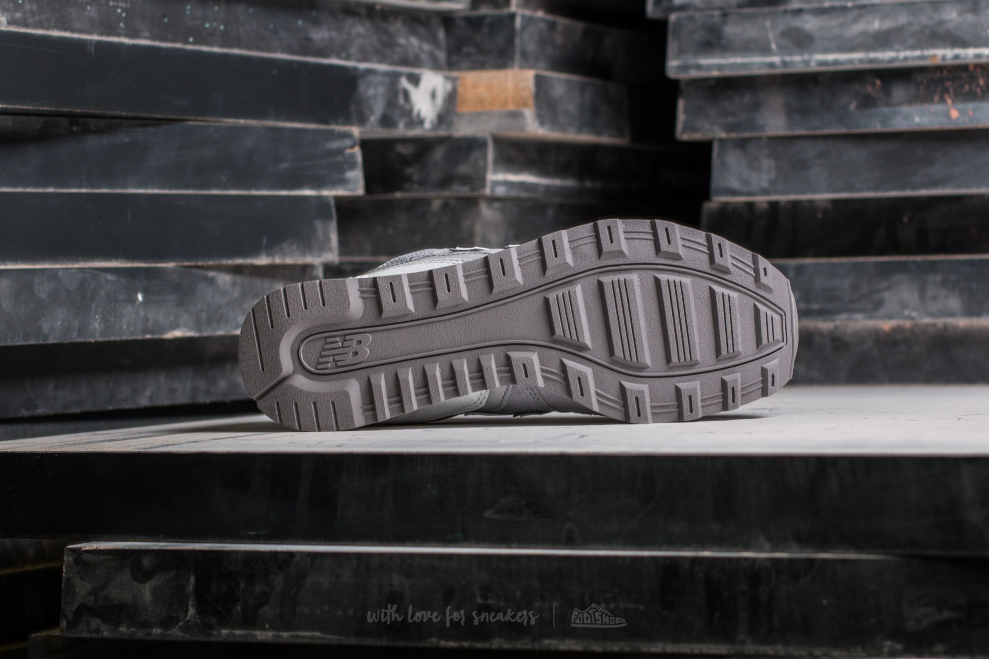 Dámské tenisky a boty New Balance 996 Grey