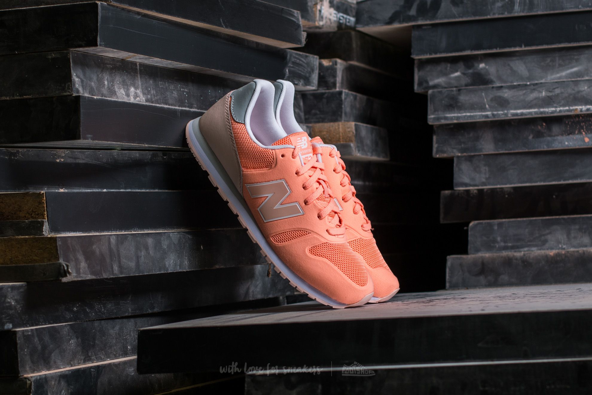 New balance 373 coral sales