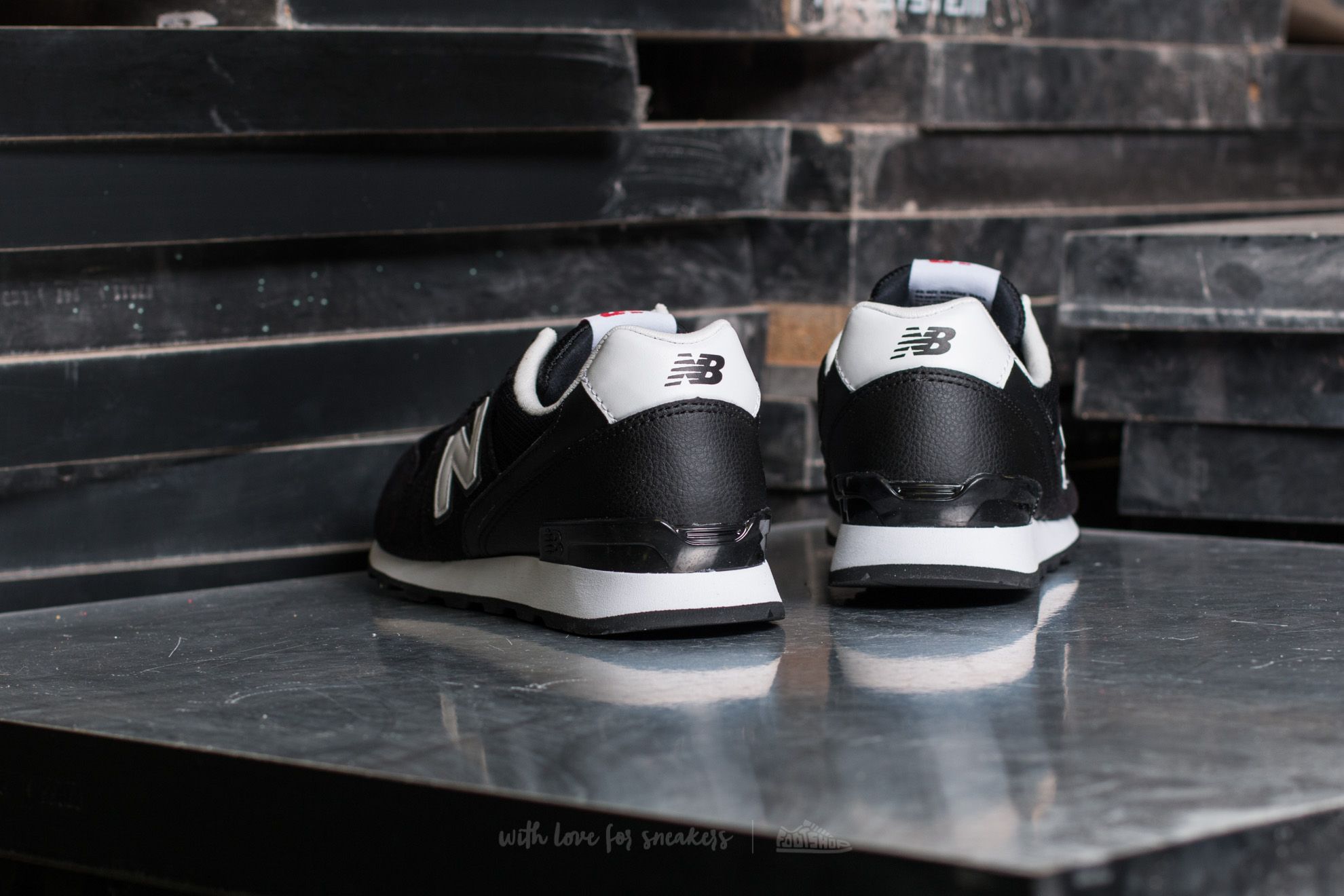 New balance wr996 black clearance