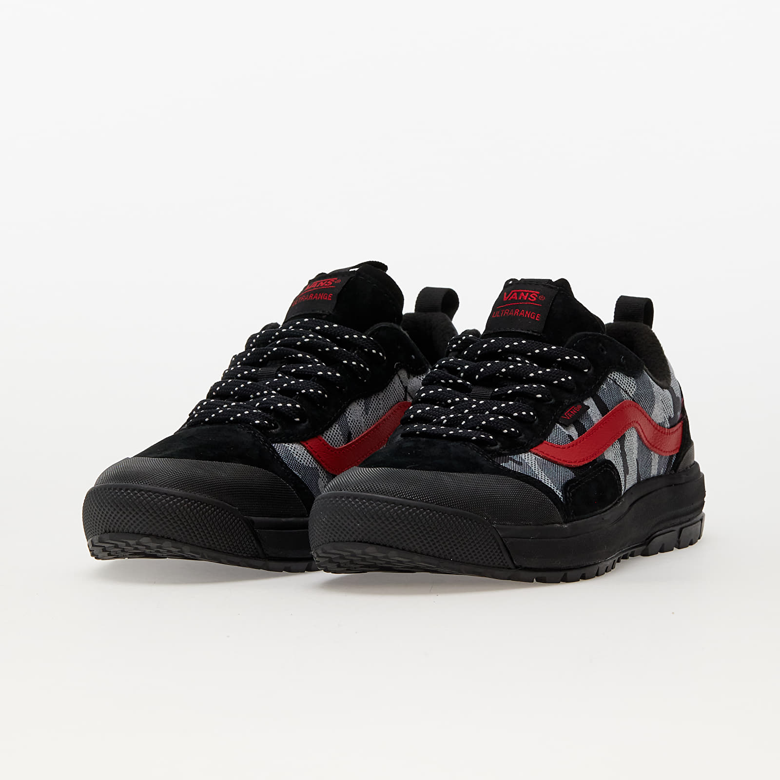 Men s shoes Vans UltraRange EXO MTE 1 Arctic Camo Black
