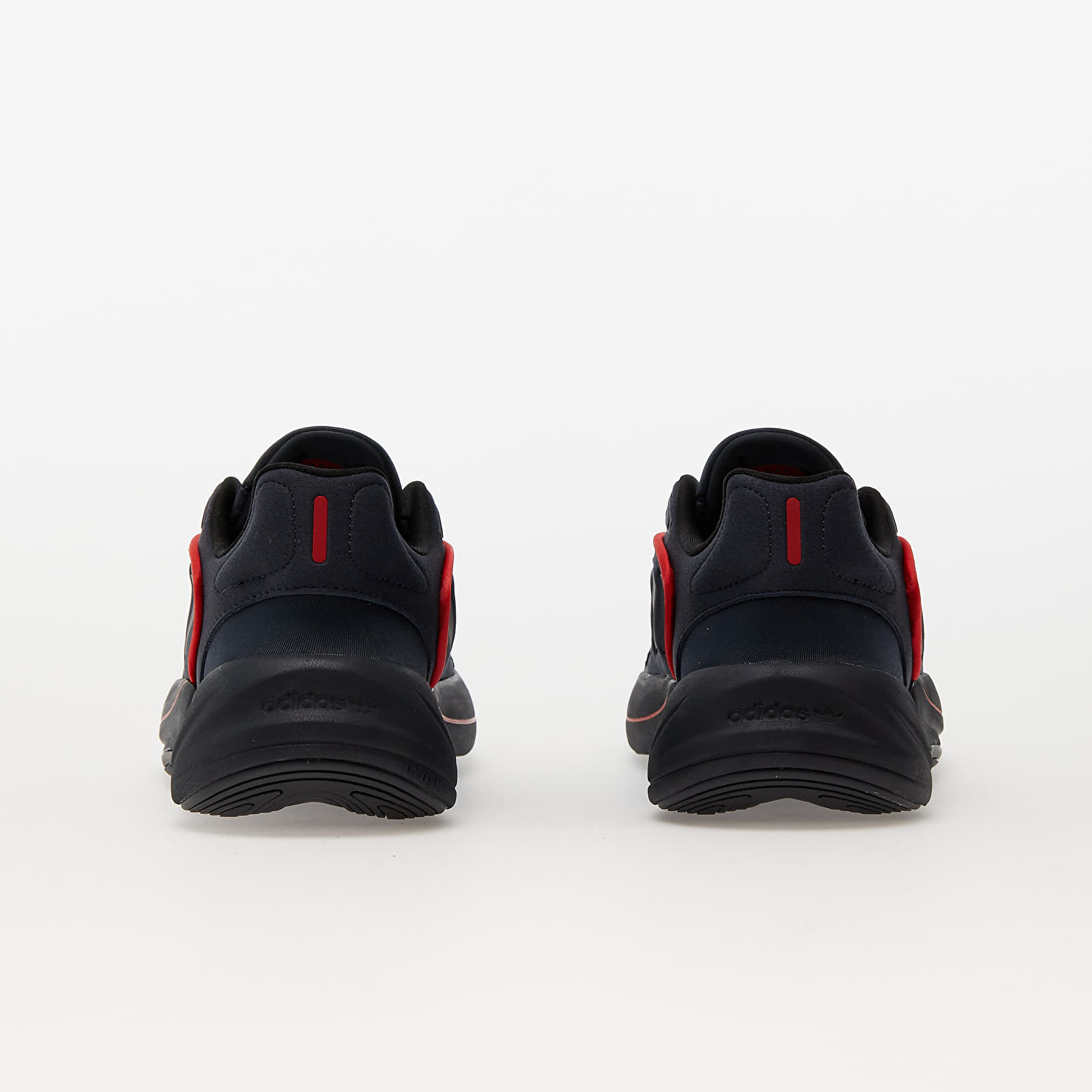 Férfi cipők adidas Ozelia Bayern München Carbon/ Core Black/ Red