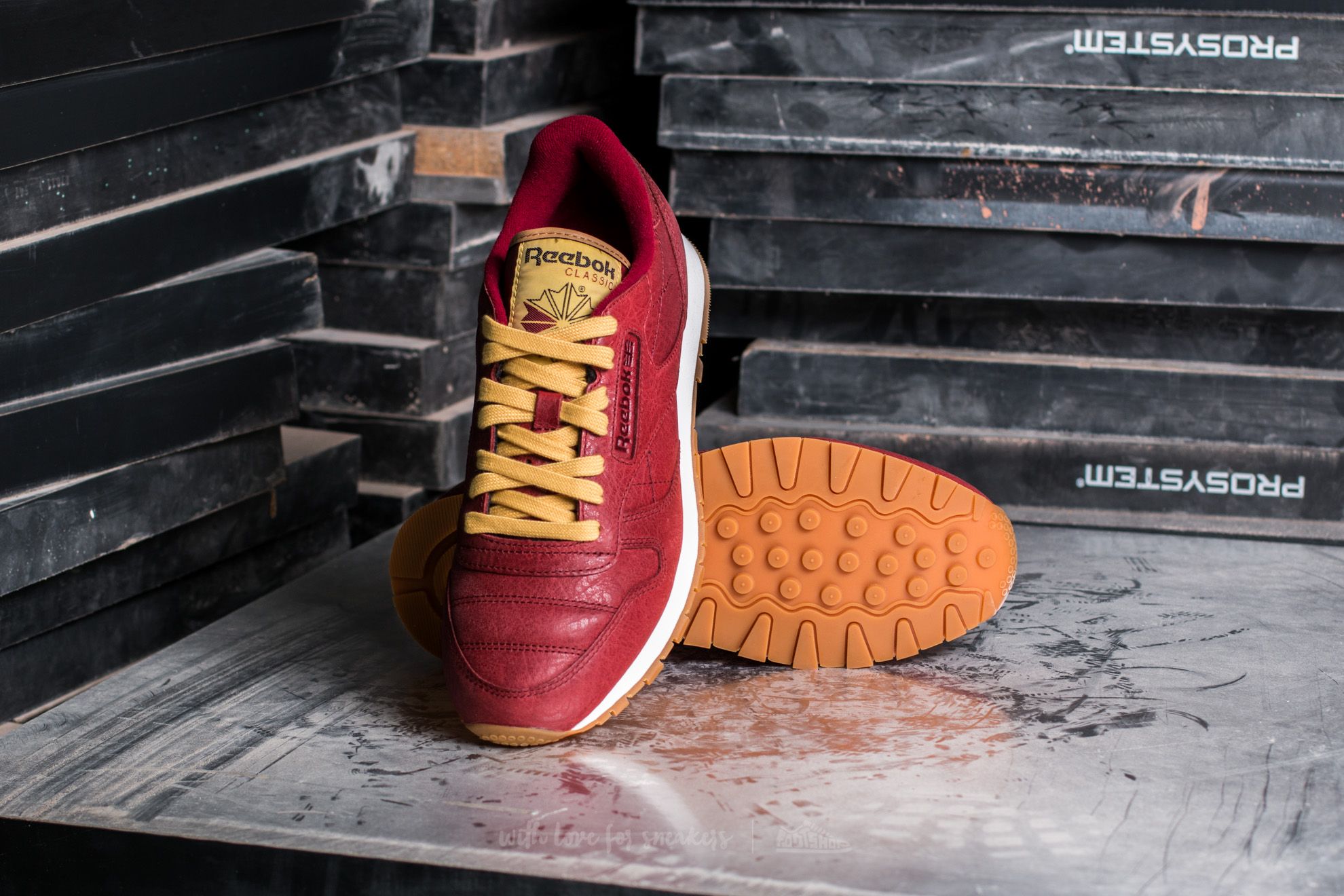 Herresko Reebok Classic Leather Boxing Rugged Maroon/ Chalk-Gum