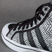 Zapatillas mujer adidas Honey Stripes Mid W cblack cblack ftwwht Footshop