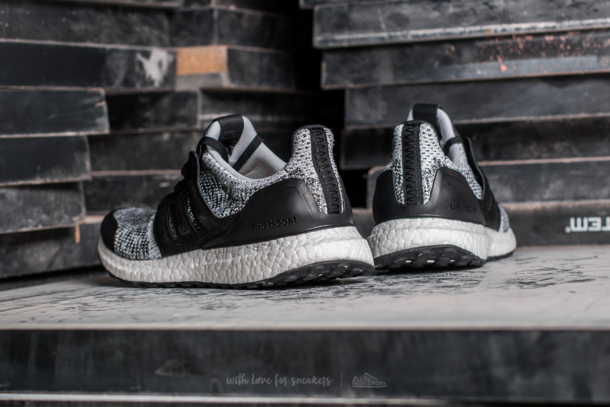 Men's shoes adidas Consortium Sneaker Exchange x Sneakersnstuff x Social Status UltrarBoost S.E. Ftw White/ Ftw White/ Core Black
