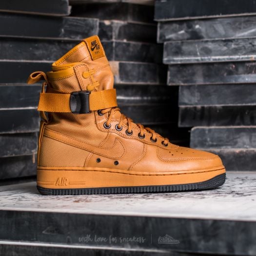 Nike W Special Field Air Force 1