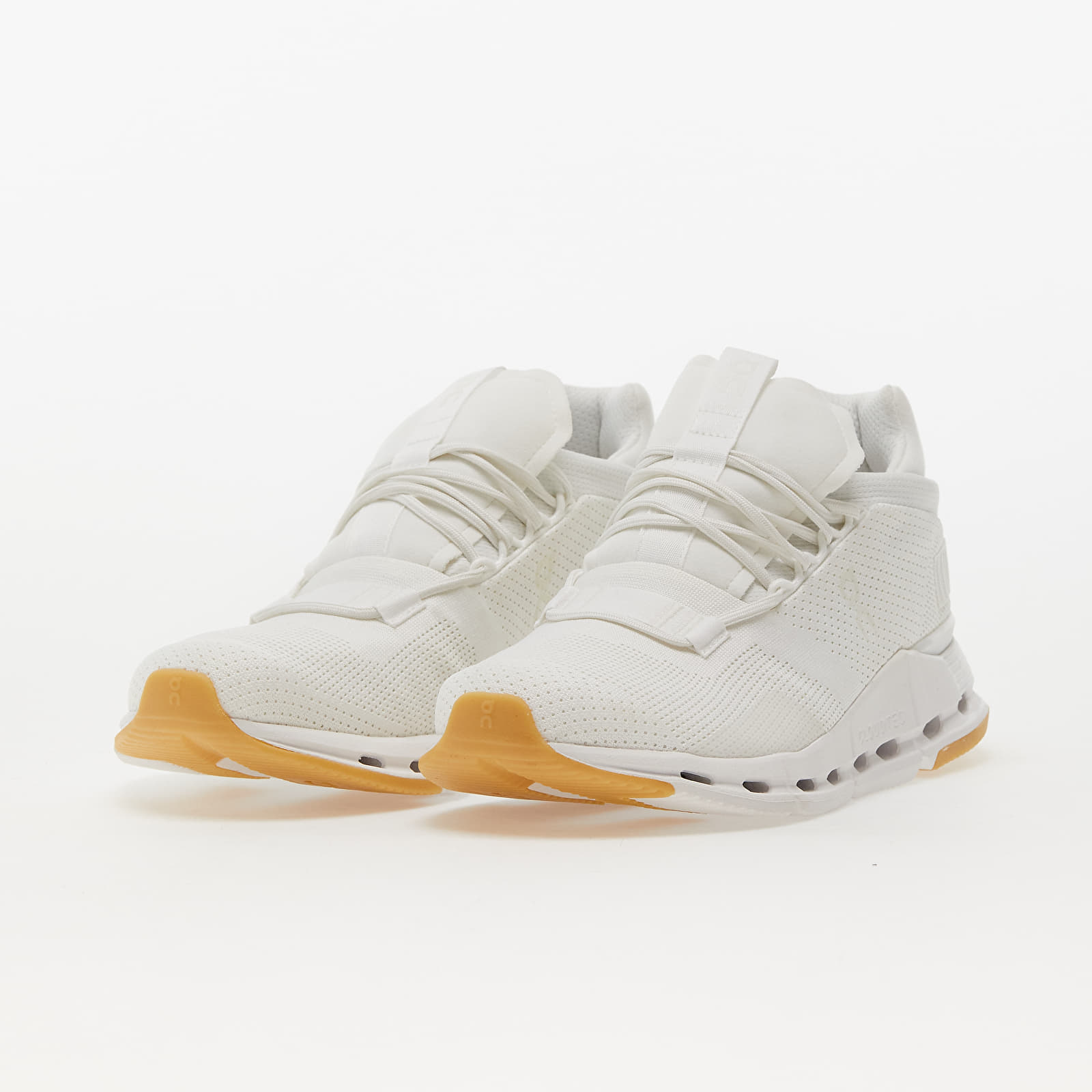 Frauen On W Cloudnova Undyed Undyed