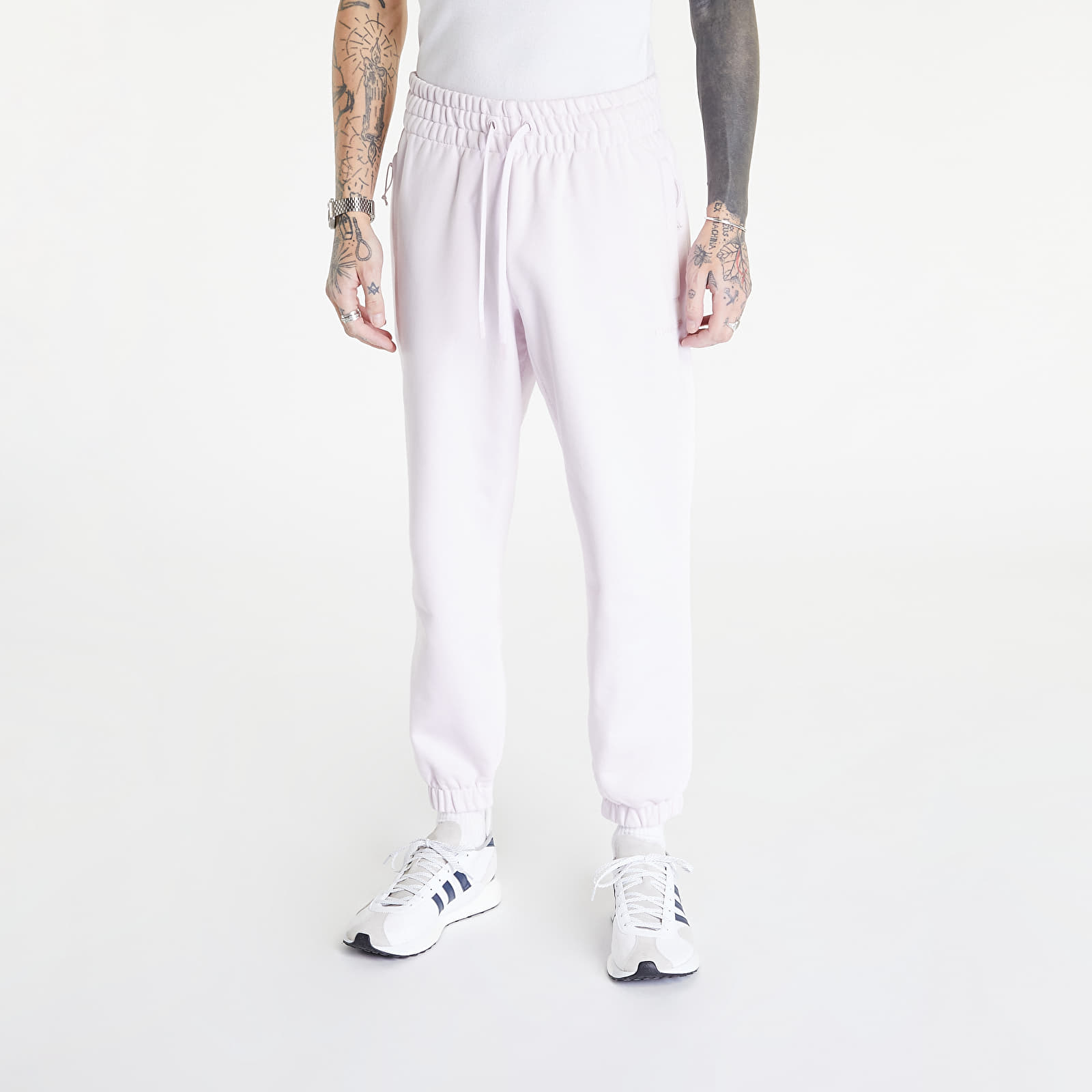 Traperice i hlače adidas Originals Pharrell Williams Basics Pant Almost Pink