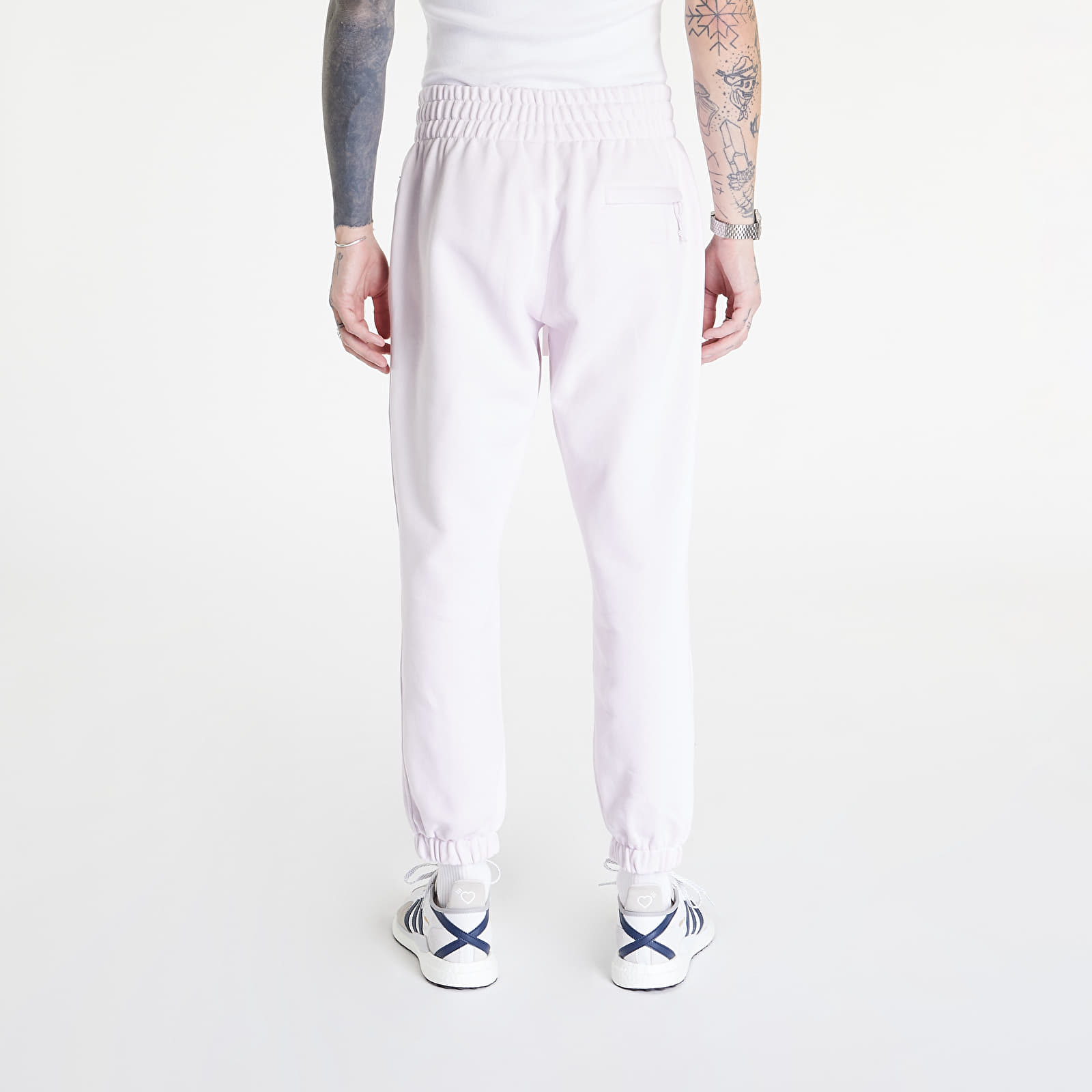 Дънки и панталони adidas Originals Pharrell Williams Basics Pant Almost Pink