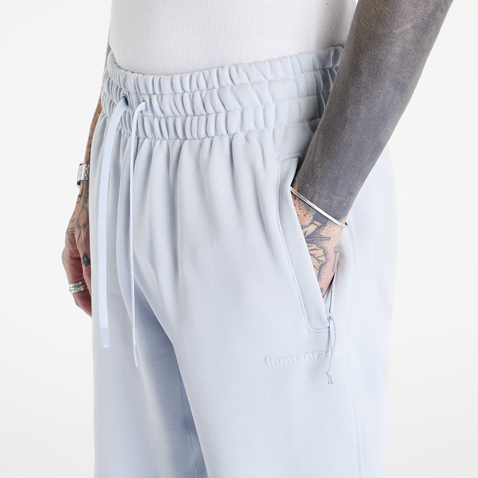 Jeans adidas pharrell on sale