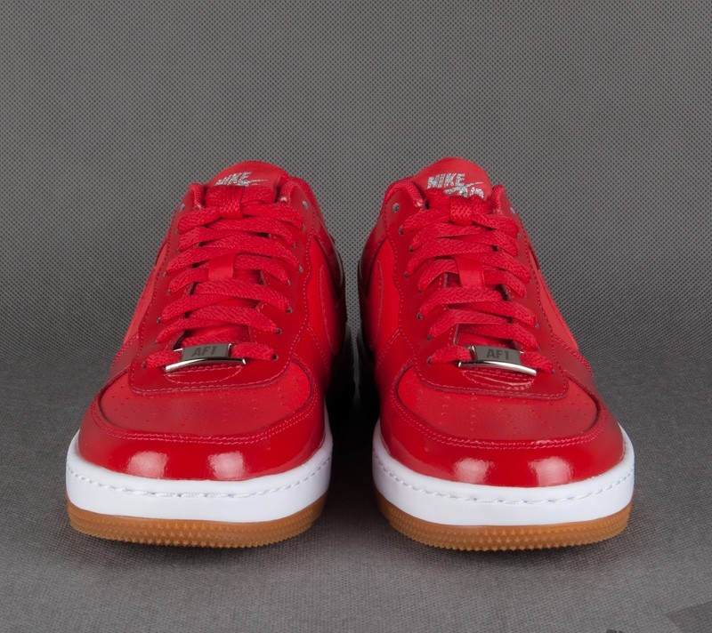 Sko WMNS Nike AF1 Ultra Force Action Red/Military Red