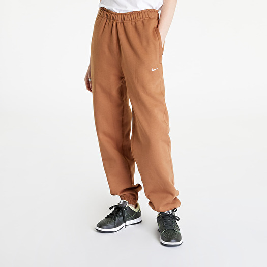Pants and jeans Nike Solo Swoosh Women's Fleece Pants Ale Brown/ White