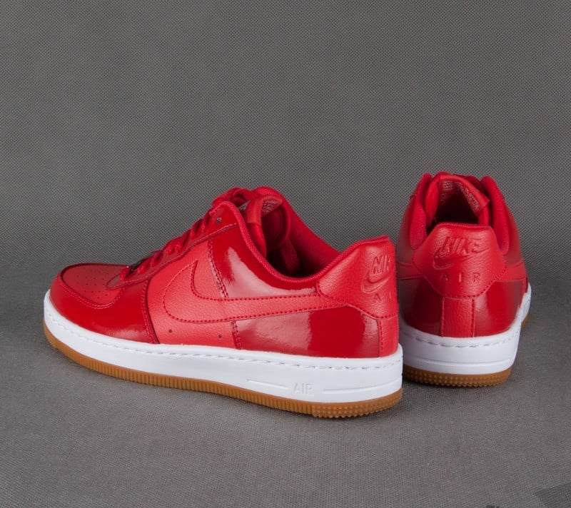 Sko WMNS Nike AF1 Ultra Force Action Red/Military Red