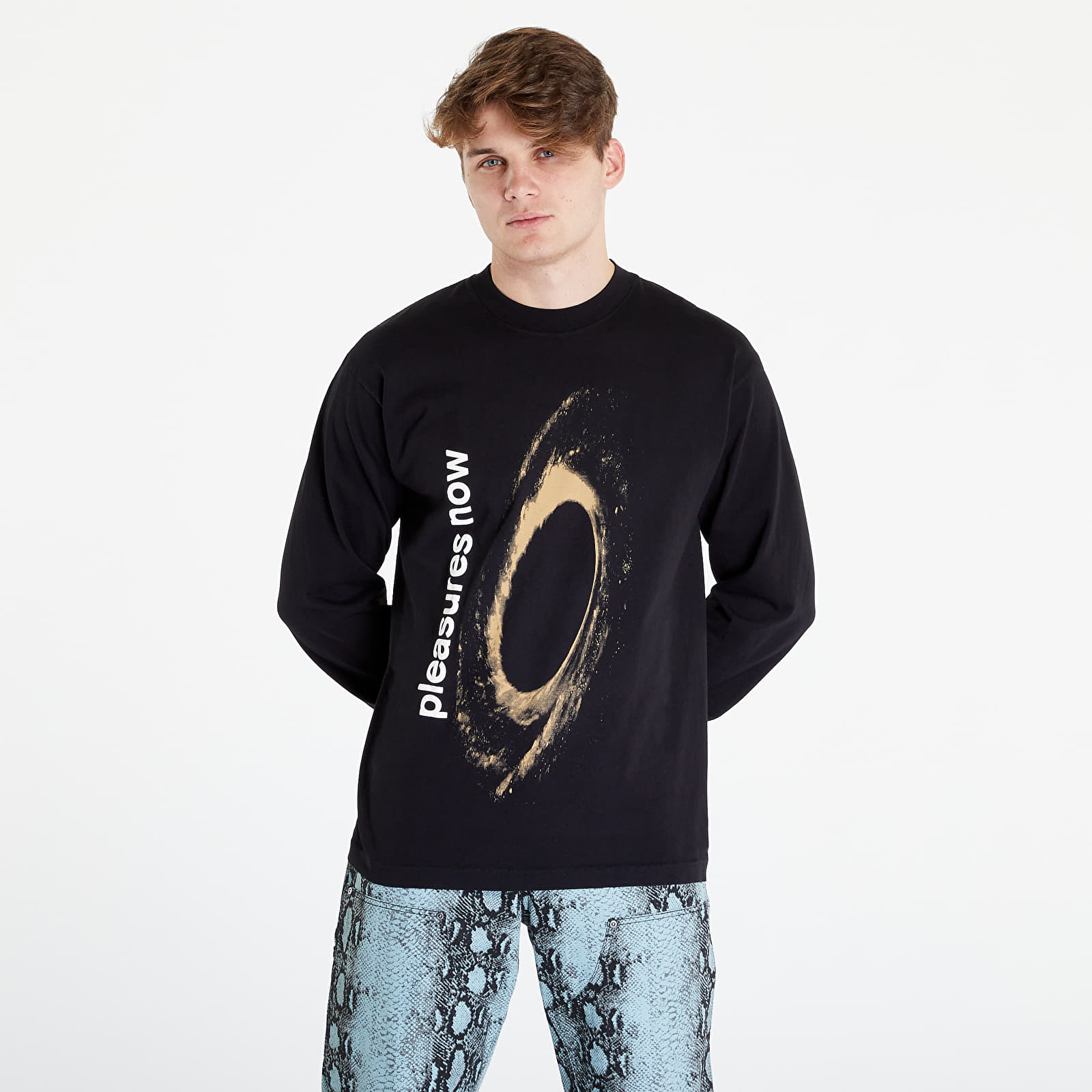 T-shirts PLEASURES Corkscrew Longsleeve Black