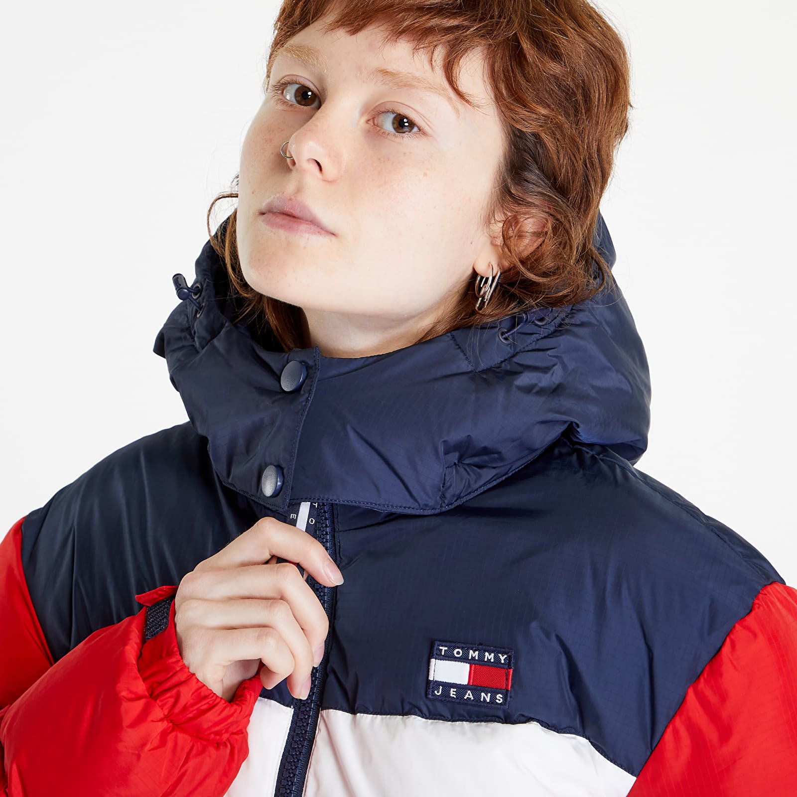 Jakne Tommy Jeans Cblk Alaska Puffer Red