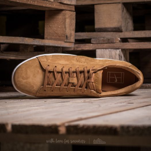 Nike tennis classic ultra dessert ocre outlet