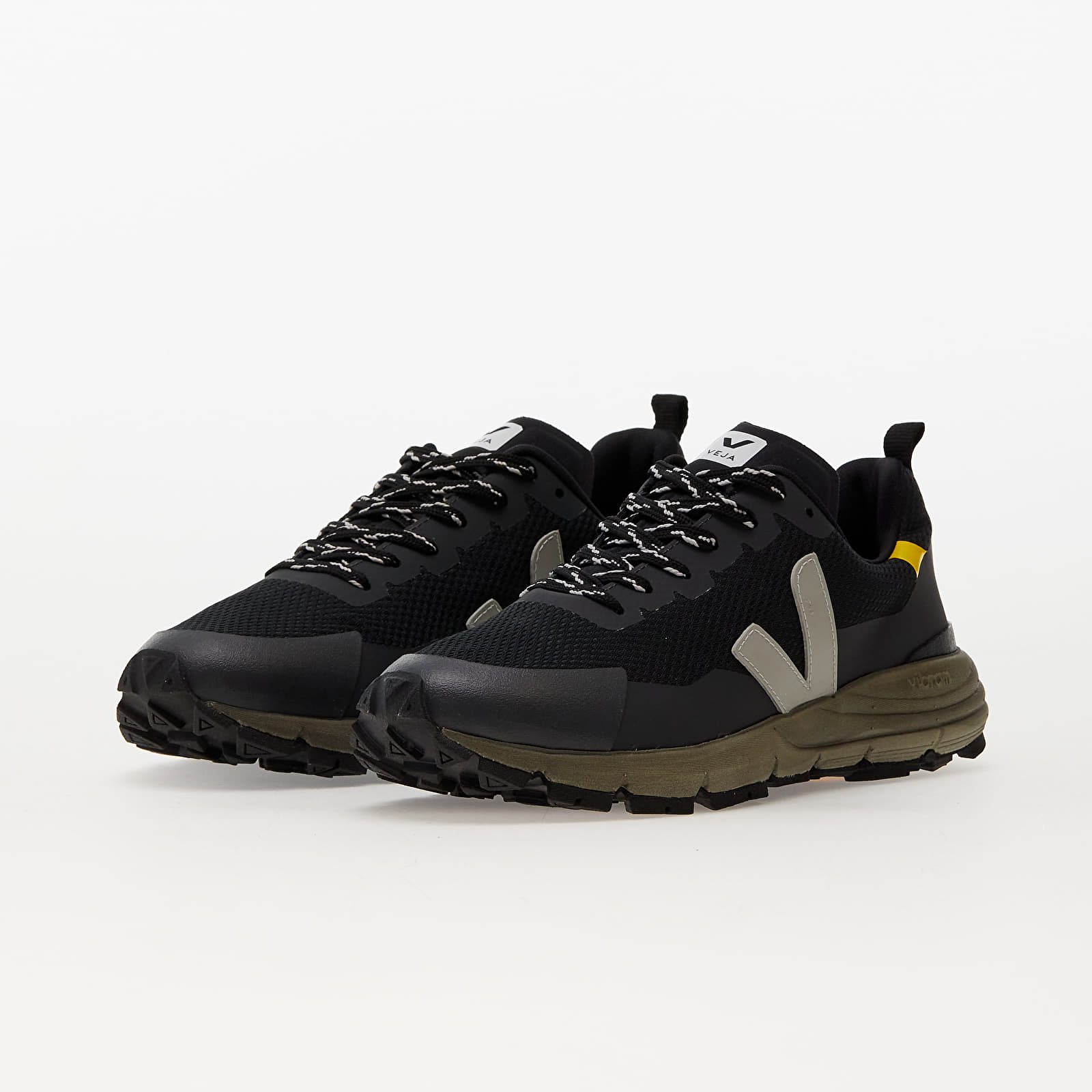 Men's shoes Veja Dekkan Black Oxford-Grey Tonic