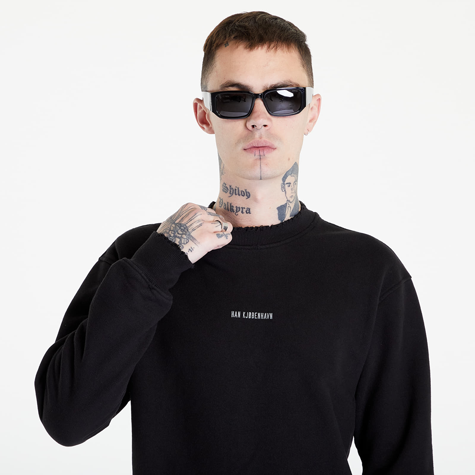 【気質アップ】 Hoodies and sweatshirts Han Kjøbenhavn Distressed Crew Logo トップス