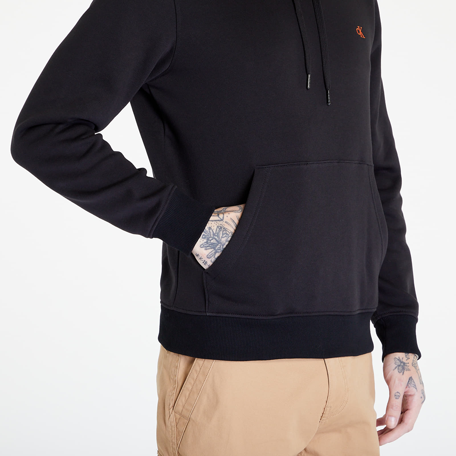 Džemperiai su gobtuvais ir džemperiai Calvin Klein Jeans Logo Tape Hoodie Ck Black