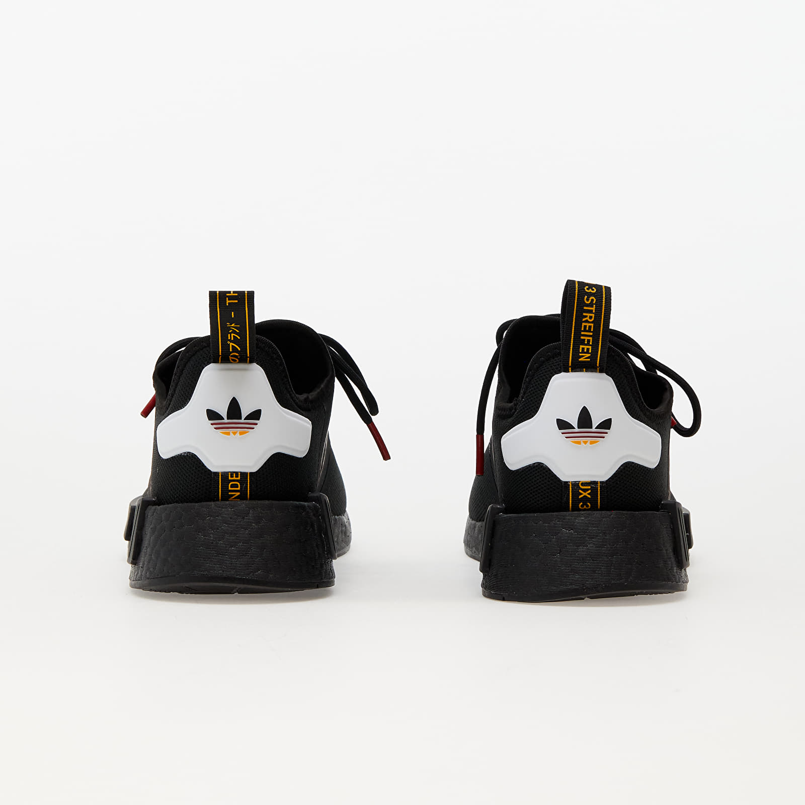 Nmd r1 discount black white red