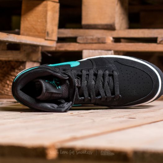 Black hyper jade outlet