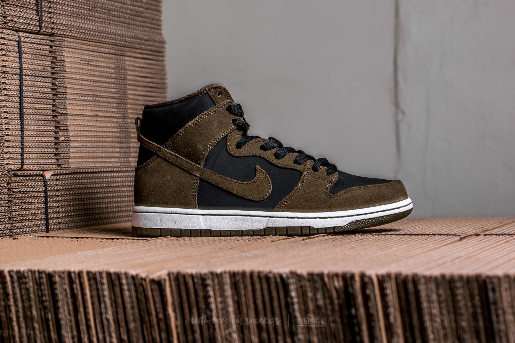 Nike sb dunk high dark loden sale