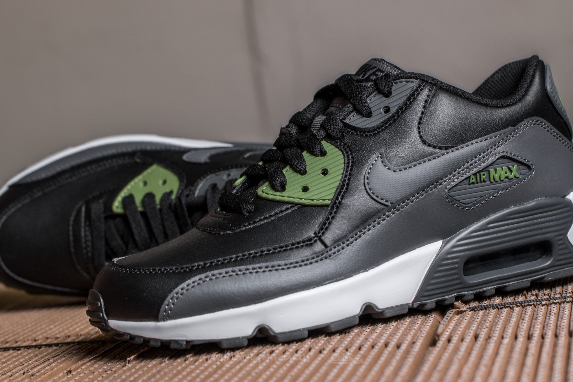 Damen Sneaker und Schuhe Nike Air Max 90 Leather GS Black Dark Grey Palm Green Footshop
