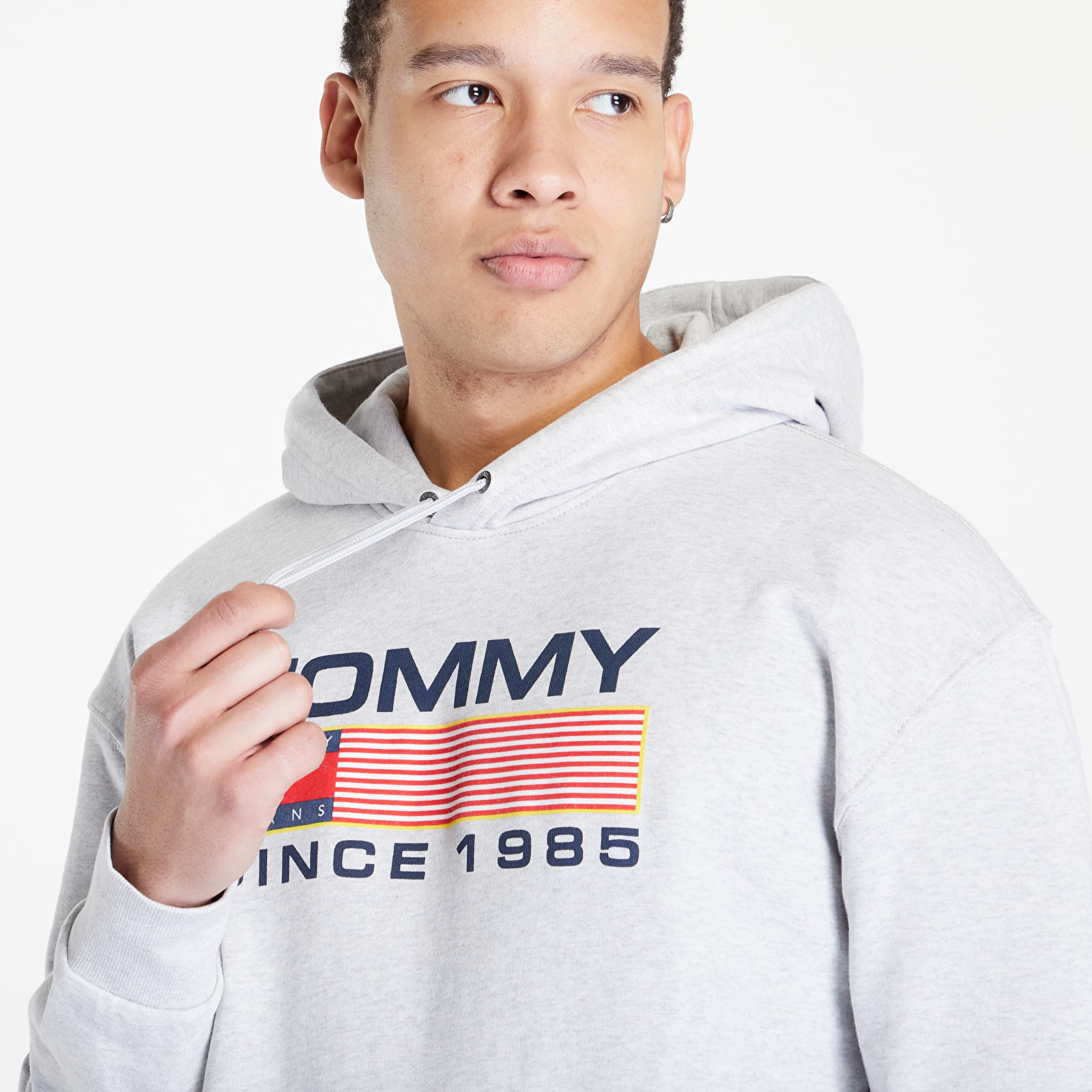 Суичърти Tommy Jeans Reg Athletic Log Hoodie Grey