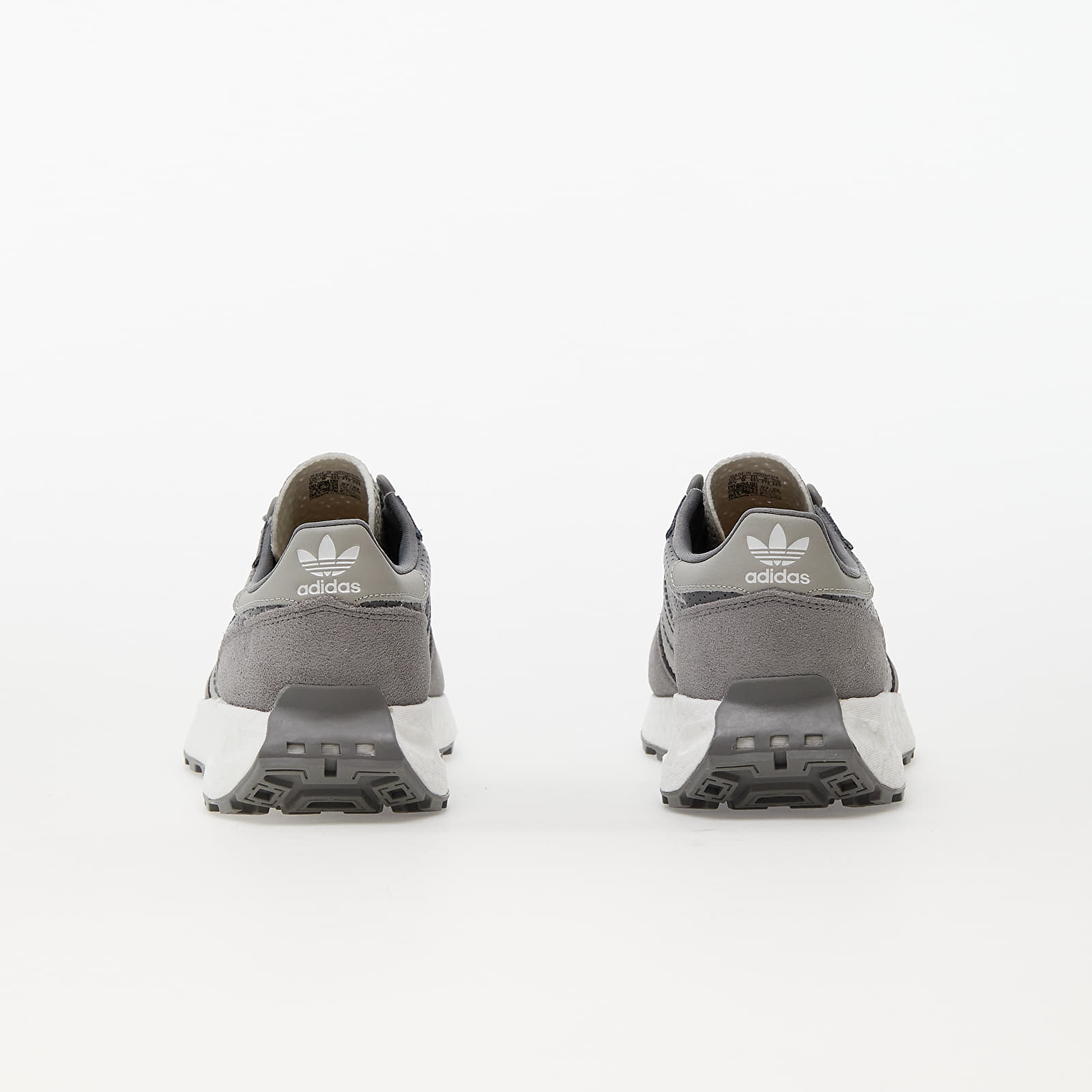 Vyriška avalynė adidas Retropy E5 Grey Three/ Metalic Grey/ Ftwr White