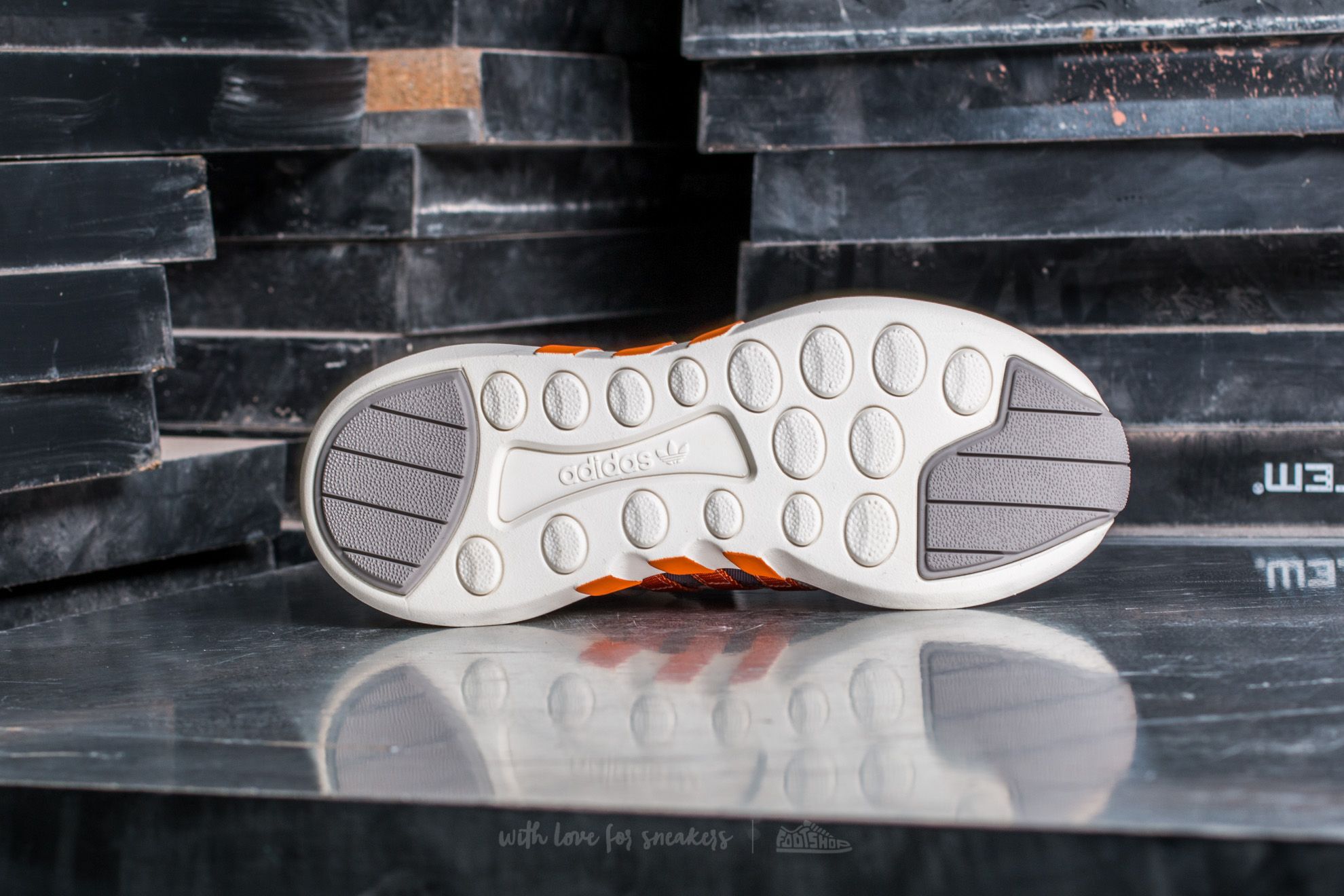 Buty damskie adidas Equipment Support ADV W Core Granite/ Tactile Orange/ Granite