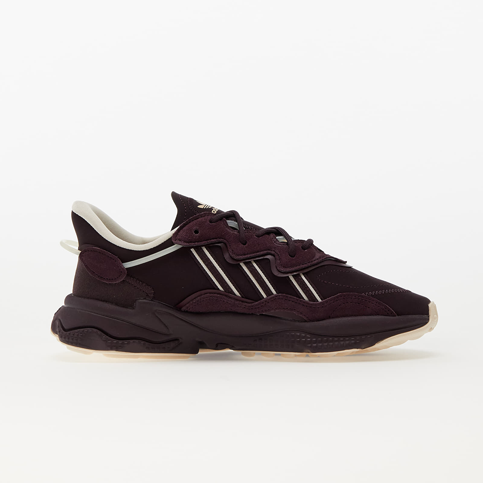 Ozweego burgundy hot sale