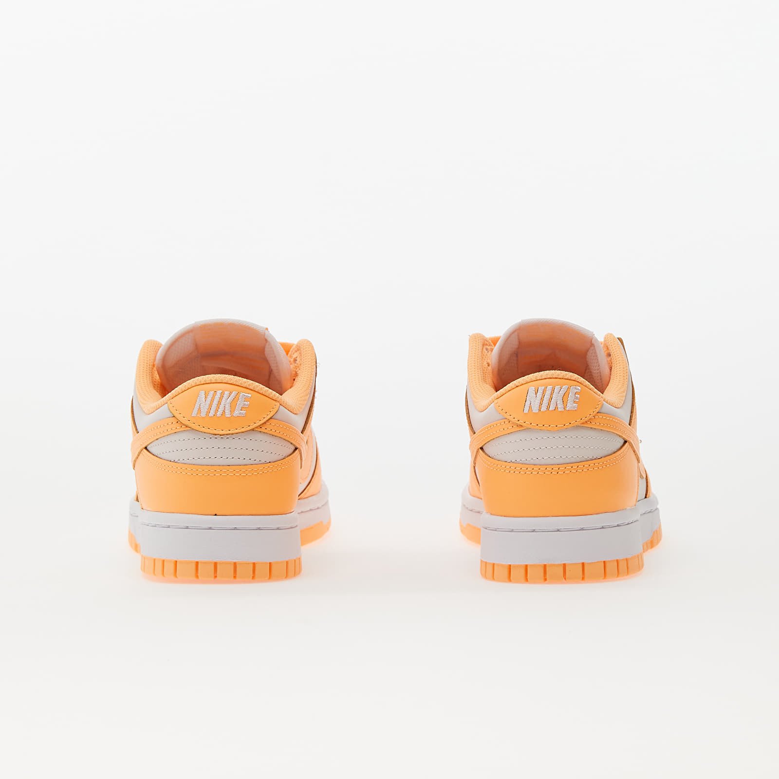 Chaussures et baskets femme Nike Dunk Low Peach Cream/ Peach Cream-White